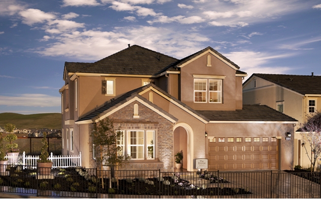 Dublin-The Summit at Schaefer Ranch by Standard Pacific Homes – The Everest Residence One