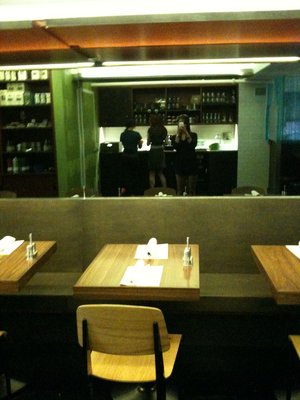 Top 5 French Restaurants In Union Square – No.4 – Claudine French Eatery & Wine Bar – 94108 – US