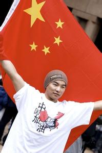 限制亚裔入学提案被退 华人政治抗争的胜利 (新浪网)