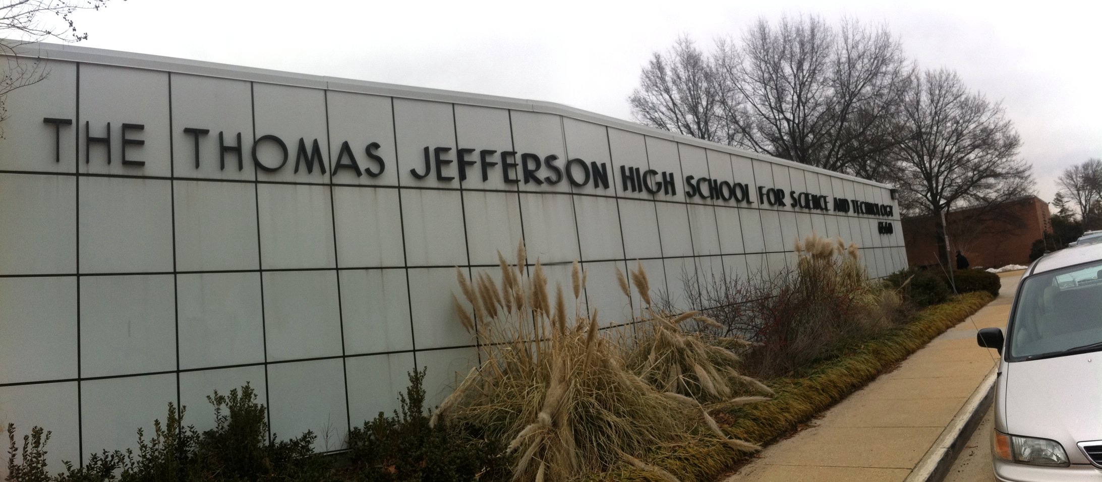 Top 100 Best High Schools 2013 –  Thomas Jefferson High School for Science and Technology – Newsweek – 8/100