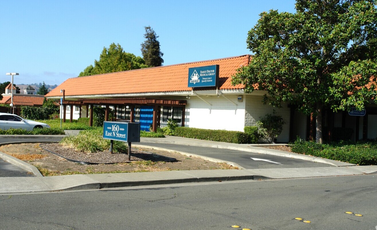 New listing for A&B-class office building for sale in bay area 02/05/15