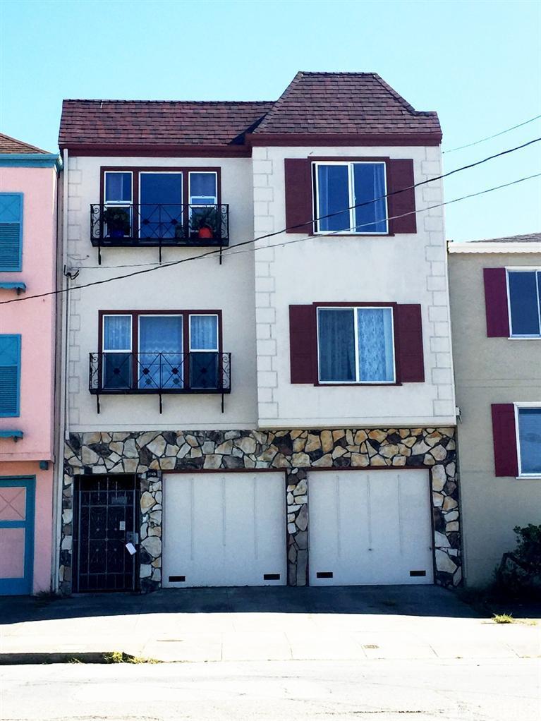 3045 Irving St,San Francisco, CA  94122; Pending Listing in 94122; 2/3