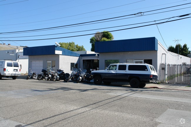 1051 S Claremont St San Mateo, CA 94402; Industrial for Sale, in San Mateo County; 10/26