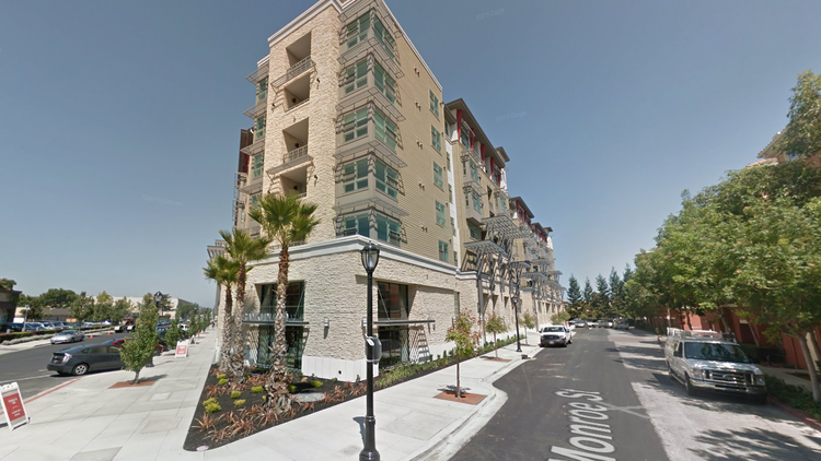 Redwood City apartments sell for big price per unit
