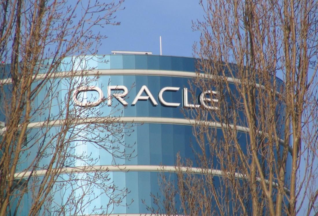 ORACLE ENTERS HOSPITALITY WITH FIRST HOTEL