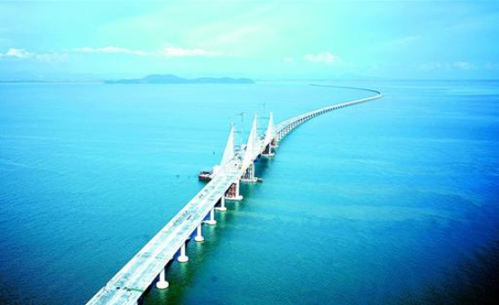 中国桥梁遍布世界 创下多个第一