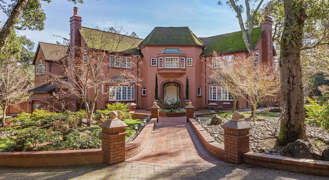 Woodside Estate Drops to 34 Percent of 2012 Price