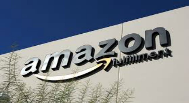 Amazon Among First With AI for its Cloud Service