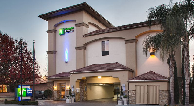 New Hotel – Holiday Inn Express – Redwood City 2/4