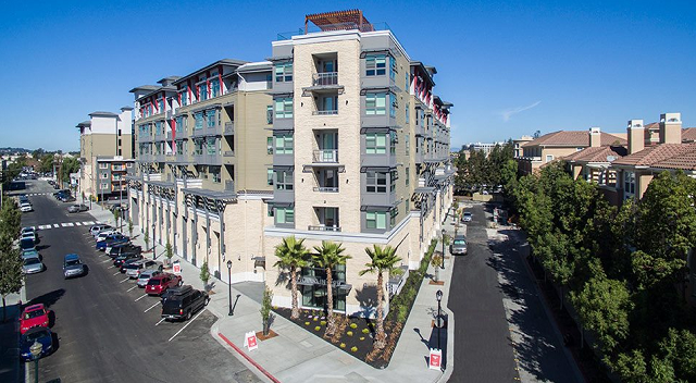 Large Apartments – Franklin 299 – Redwood City CA 94063