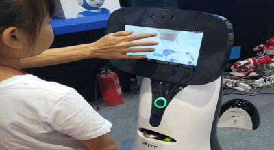 WRC2017世界机器人大会上被重点关注的15家服务机器人公司-深圳天益智网/健康管理机器人（11/15）
